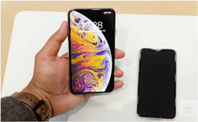 IPHONE XS The new beast in the market