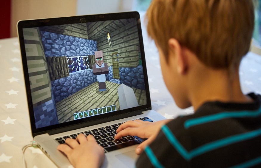 How to play Prison in Minecraft: Tips and tricks for new players